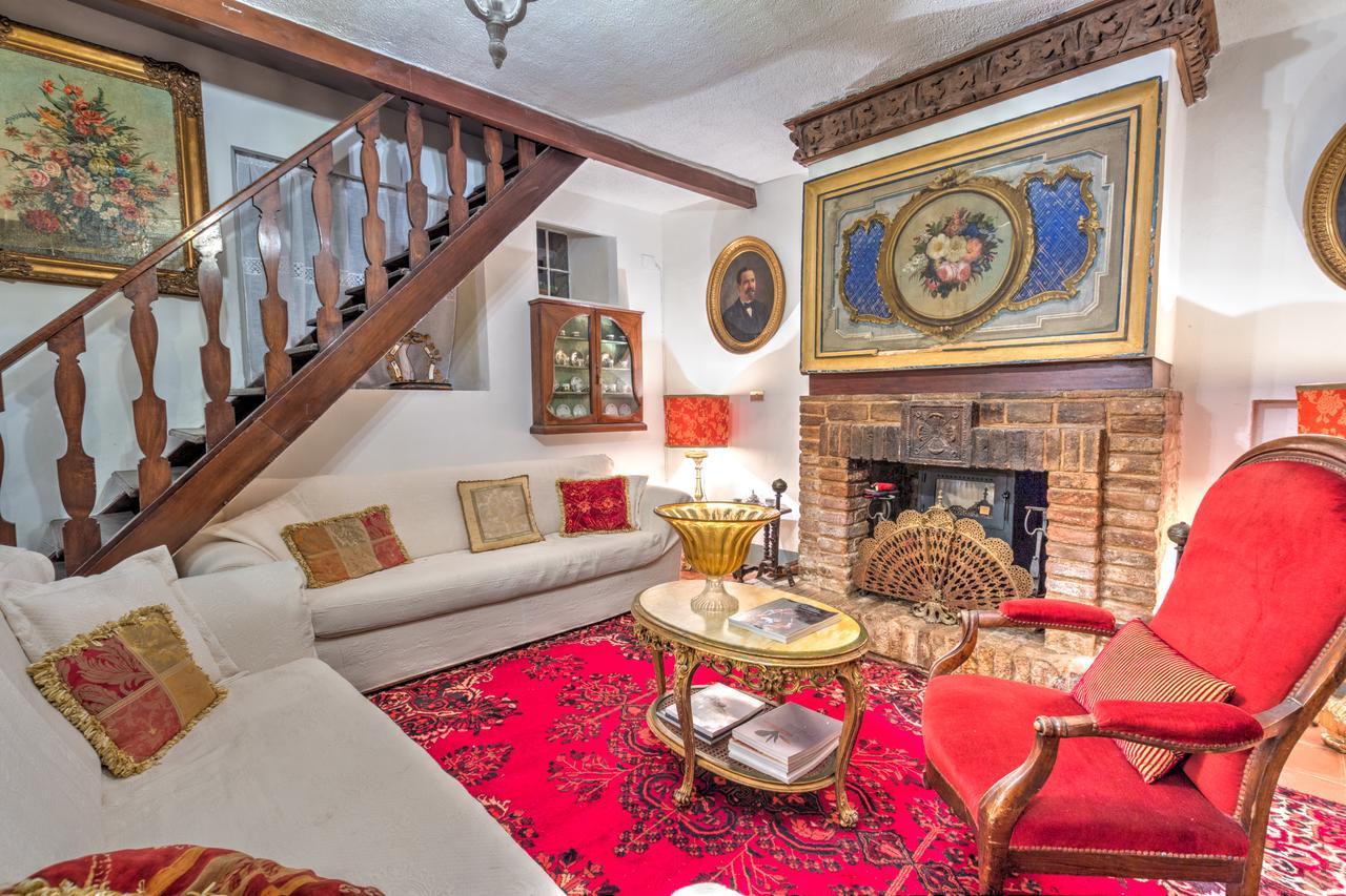 B&B La Residenza Del Poeta Montesicuro ภายนอก รูปภาพ