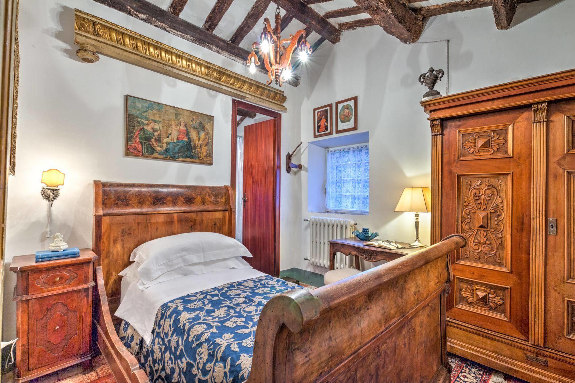 B&B La Residenza Del Poeta Montesicuro ภายนอก รูปภาพ