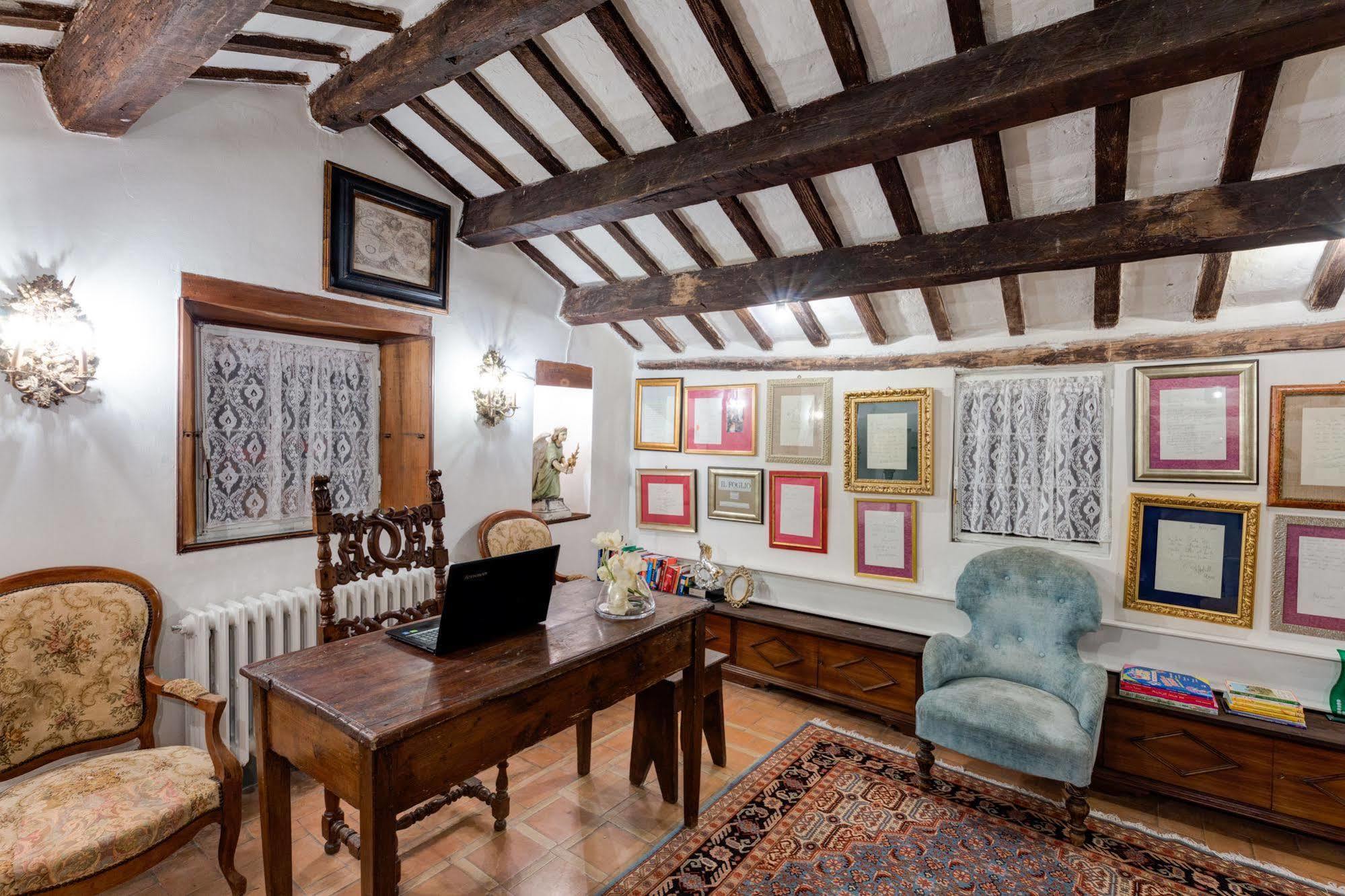 B&B La Residenza Del Poeta Montesicuro ภายนอก รูปภาพ