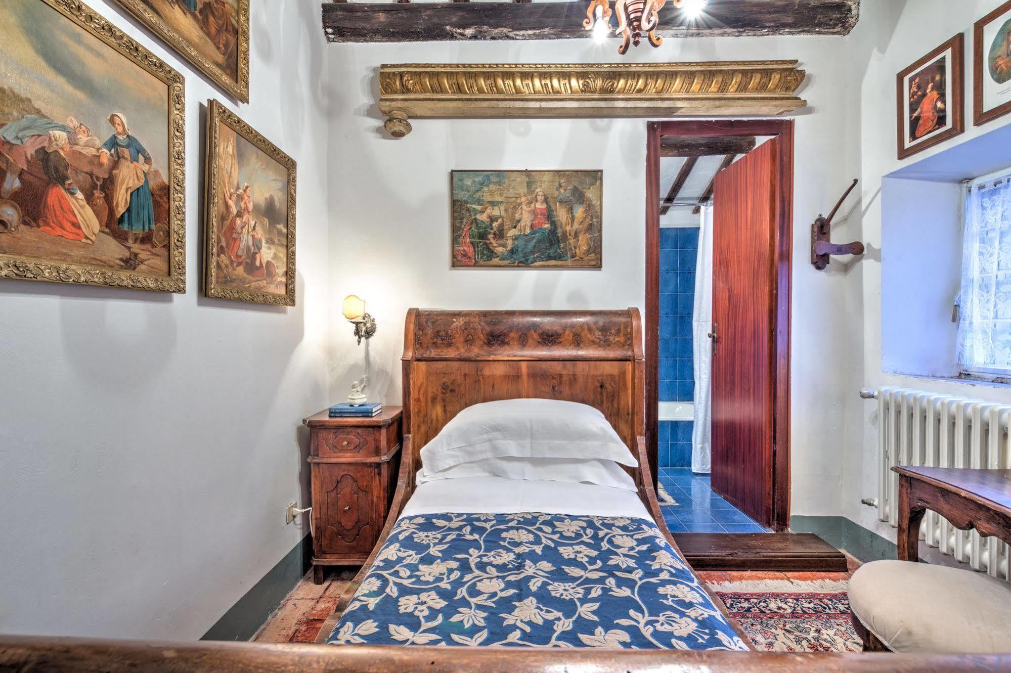 B&B La Residenza Del Poeta Montesicuro ภายนอก รูปภาพ